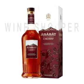 Коньяк Арарат Со вкусом вишни, в подарочной упаковке, 0.5 л