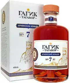Коньяк Гагик Тагавор 7-летний, в подарочной упаковке, 0.5 л