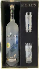 Водка Nerpa Organic, gift box with 2 shots, 0.7 л