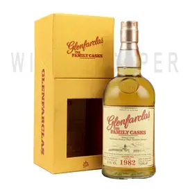 Виски Glenfarclas Family Casks 1982 0.7 л