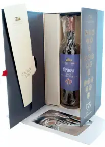 Вино Солнечная Долина Приват Красное, в подарочной упаковке, 2001, 0.75 л