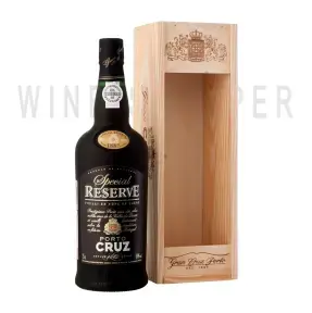 Портвейн Porto Cruz Special Reserve wooden box 0.75 л