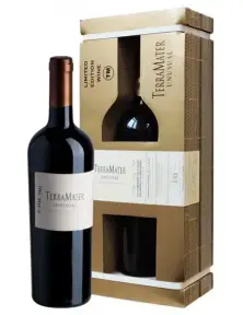 Вино TerraMater Unusual Cabernet Shiraz Zinfandel, gift box, 2019, 0.75 л