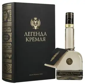 Водка Легенда Кремля в подарочной коробке (фолиант) 0.7 л