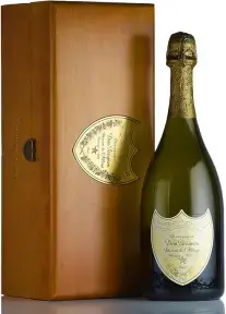 Шампанское Dom Perignon Reserve de L'Abbaye gift box 2003 0.75 л