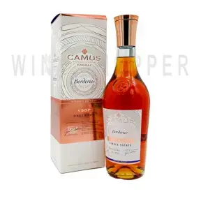 Коньяк Camus VSOP Borderies, gift box 0.7 л