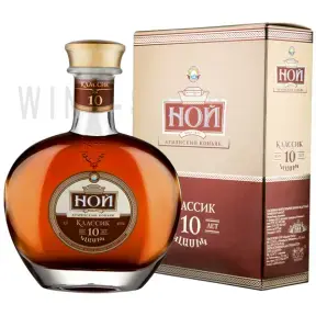 Коньяк "Ной Классик" 10-летний, в подарочной коробке 0.7 л