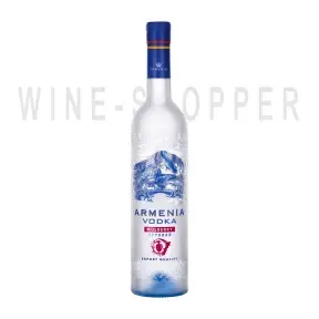 Водка Armenia Mulberry osobaja 0.5 л