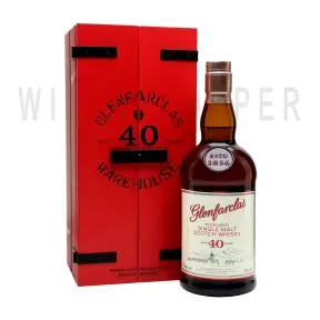 Виски Glenfarclas 40 Years Old wooden box 0.7 л
