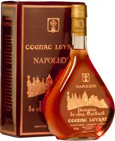 Коньяк Leyrat Napoleon carafe in gift box 0.7 л