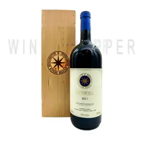 Вино Sassicaia 2015 wooden box 1.5 л