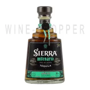 Текила Sierra Milenario Anejo 0.7 л
