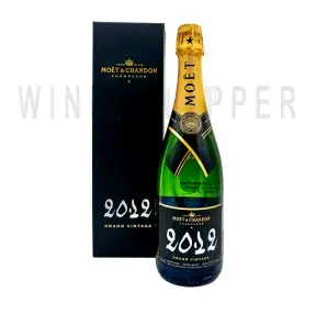 Шампанское Moet & Chandon Grand Vintage gift box 2012 0.75 л
