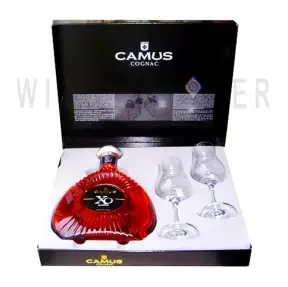 Коньяк Camus XO Elegance + 2 glasses, gift box 0.7 л