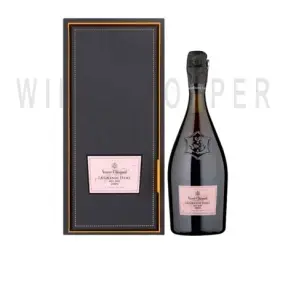 Шампанское Veuve Clicquot La Grande Dame Rose in gift box 2004 0.75 л