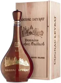 Коньяк Leyrat XO Porcelaine wooden box 0.7 л