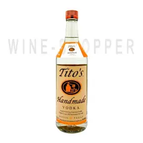 Водка Tito's Handmade Vodka 0.7 л