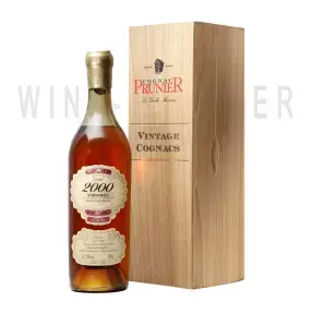Коньяк Prunier Borderies AOC wooden box 2000 0.7 л