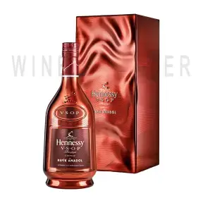 Коньяк Hennessy VSOP Privilege Limited edition by Refik Anadol, gift box, 0.7 л