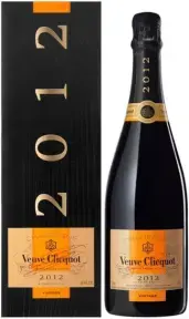 Шампанское Veuve Clicquot Vintage gift box 2012 0.75 л