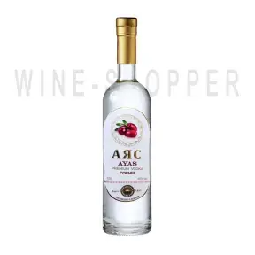 Водка AYAS fruit vodka dogwood 0.5 л