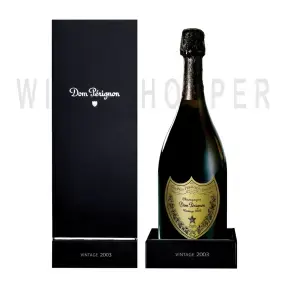 Шампанское Dom Perignon 2003 gift box 0.75 л