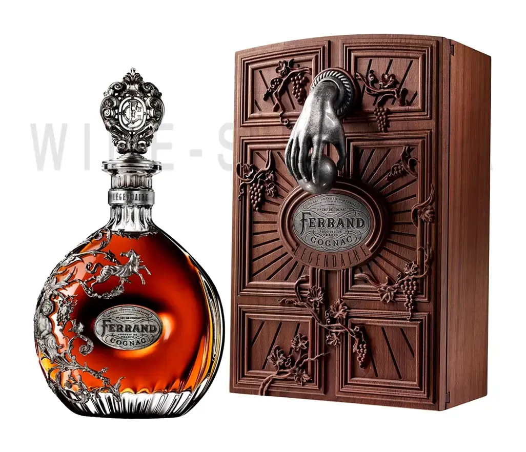 Коньяк Pierre Ferrand Legendaire Grande Champagne AOC, wooden box, 0.7 л