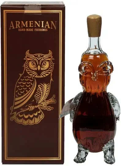 Коньяк Owl 7 Years Old, gift box, 0.5 мл