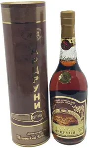 Коньяк Арцруни 5-летний, в тубе, 0.5 л