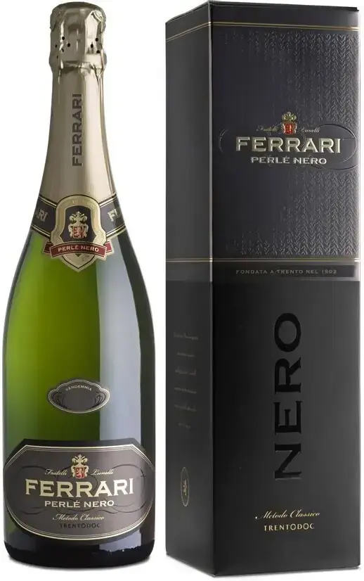 Игристое вино Ferrari Perle Nero Trento DOC, 2008, gift box, 0.75 л