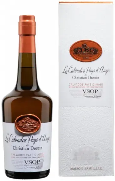 Кальвадос Coeur de Lion Calvados Pays d`Auge VSOP in gift box 0.7 л