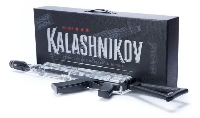  Водка Калашников АК Стандарт  в подарочной коробке  0,7 л 
