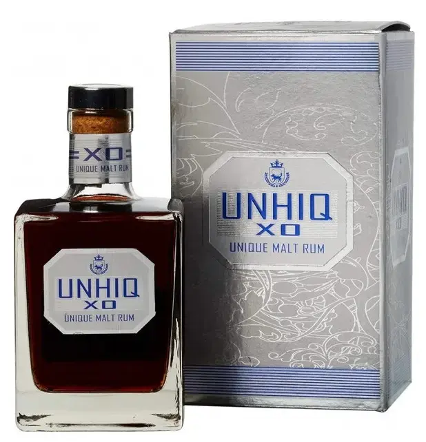 Ром Unhiq XO, Unique Malt Rum, gift box 0.5 л