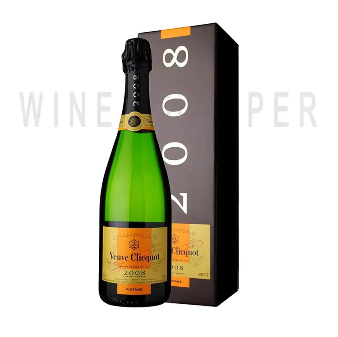 Шампанское Veuve Clicquot Rich White Dry in gift box 2008 0.75 л