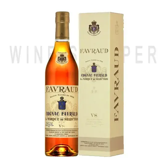 Коньяк Favraud VS in gift box 0.7 л