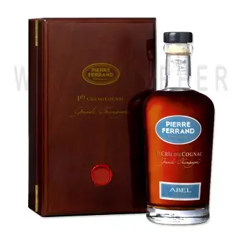 Коньяк Pierre Ferrand Abel 0.7 л