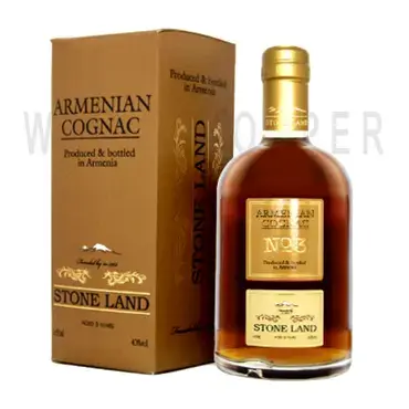 Коньяк Stone Land 3 Years Old souvenir box 0.5 л