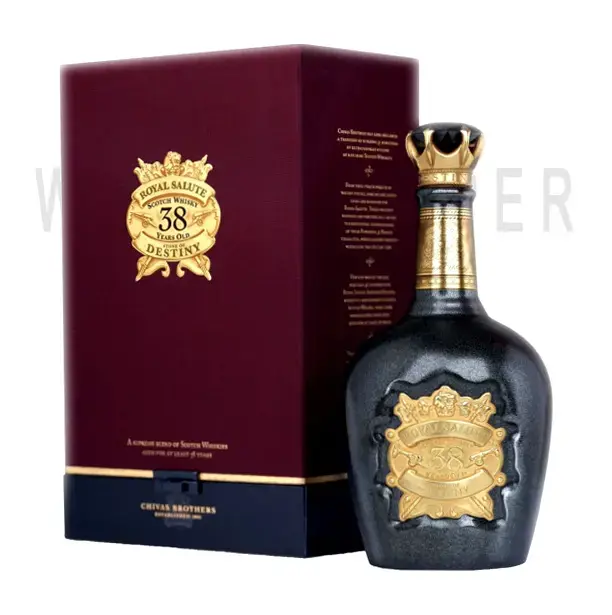 Виски Chivas Regal Royal Salute Stone of Destiny 38 Year Old gift box 0.7 л