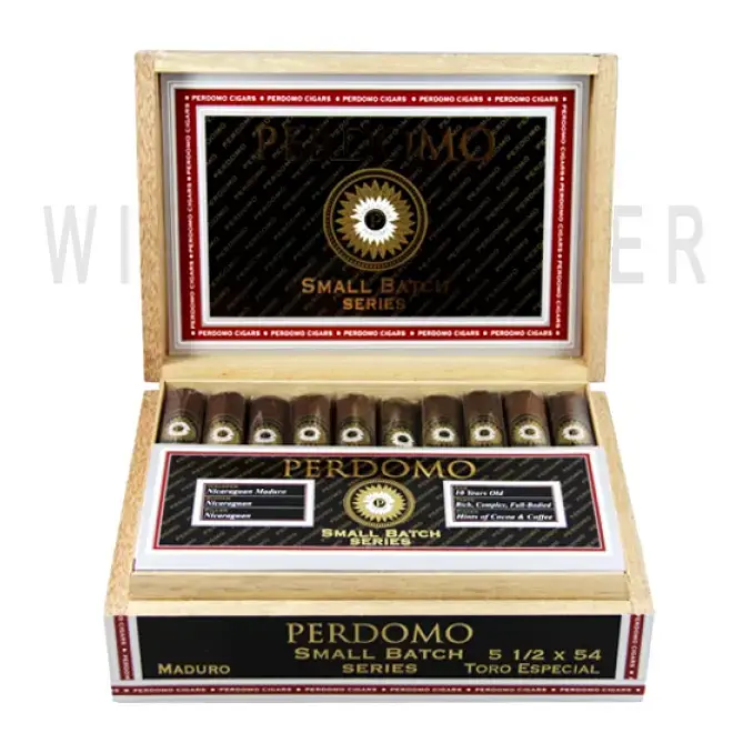Сигары Perdomo Small Batch Toro Especial Maduro 1шт