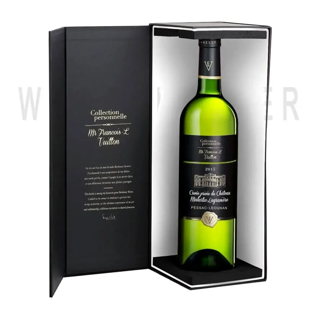 Вино Collection personnelle. Mr Francois-L Vuitton, Cuvee Privee du Chateau Malartic-Lagraviere Blanc, Pessac-Leognan AOC, 2015, gift box 2015 0.75 л