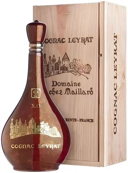 Коньяк Leyrat XO Porcelaine wooden box 0.7 л