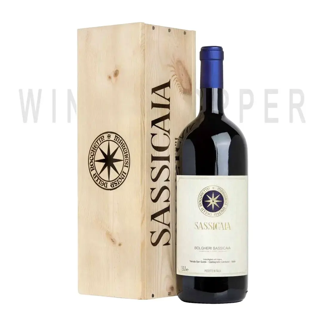 Вино Sassicaia, 2018 wooden box 1.5 л