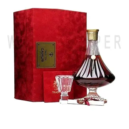 Коньяк Camus Tradition Baccarat gift box 0.7 л