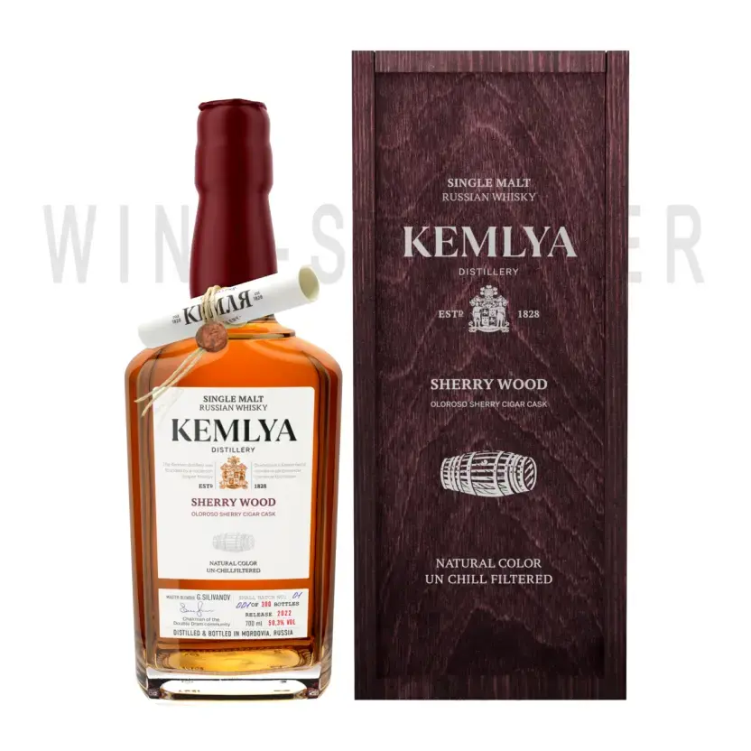 Виски Kemlya Sherry Wood wooden box 0.7 л
