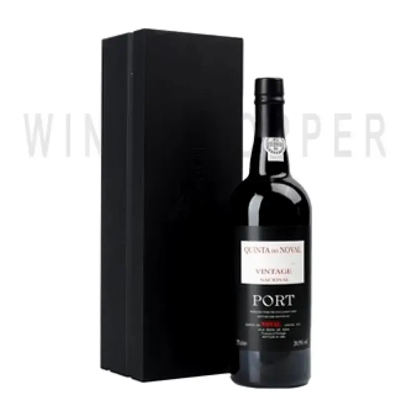 Вино Quinta do Noval Nacional Vintage Port 2004 0.75 л