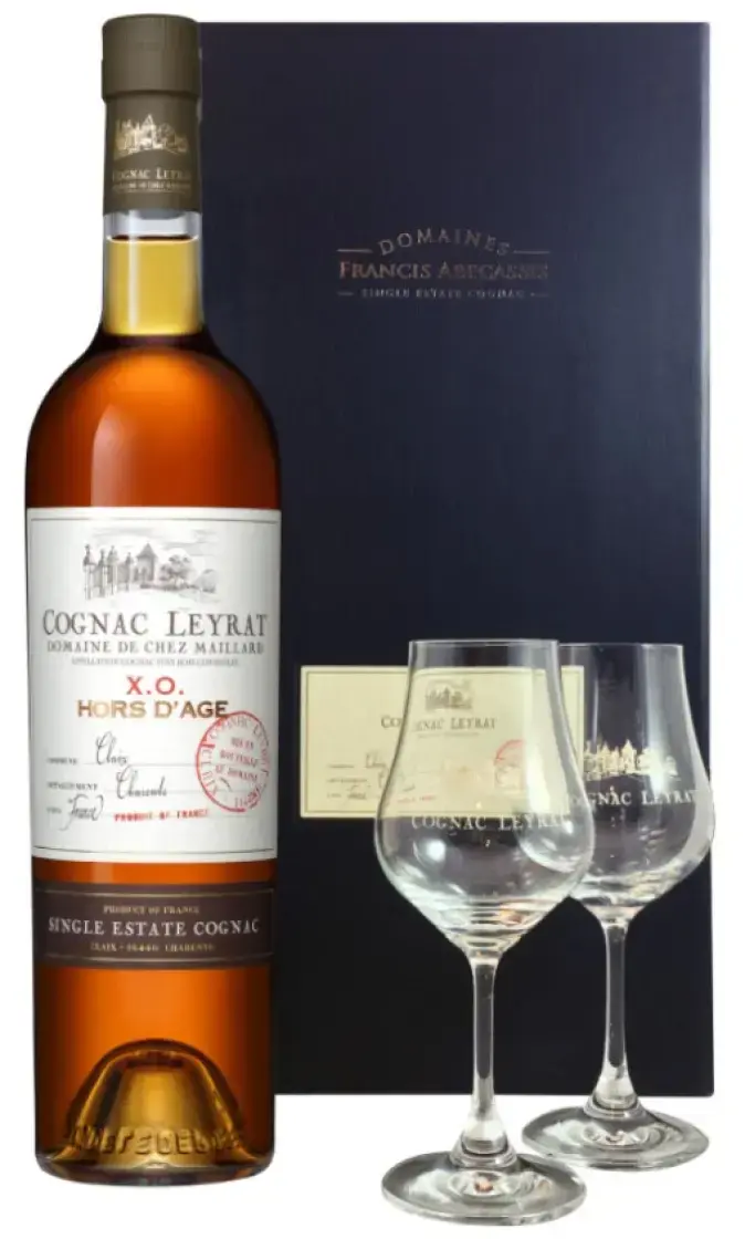 Коньяк Leyrat XO Hors d’Age in gift box + 2 glass 0.7 л
