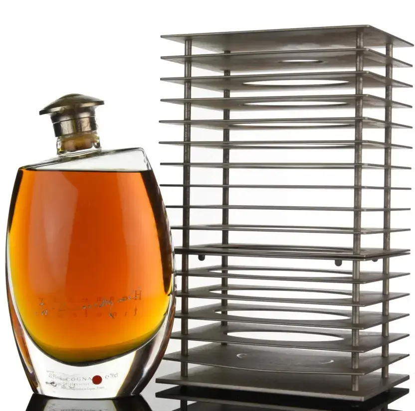 Коньяк Hennessy Timeless, gift box, 0.7 л