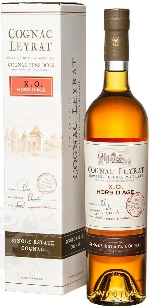 Коньяк Leyrat XO Hors d’Age in gift box 0.7 л