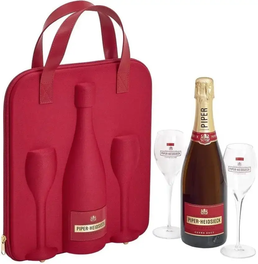 Шампанское Piper-Heidsieck Brut, gift box with 2 glasses, 0.75 л
