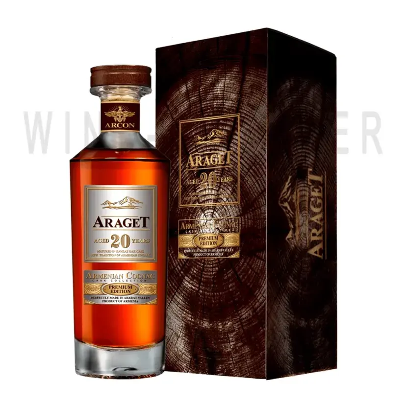 Коньяк Araget 20 Years Old gift box 0.5 л
